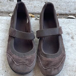 Merrell Mary Jane girls sz 4.5 shoes